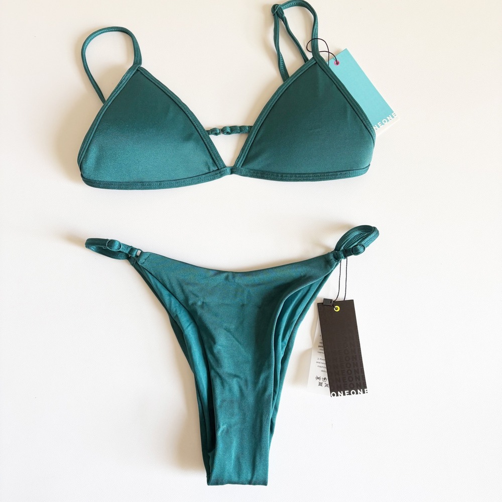NWT ONEONE Womens Alli Emerald Green Shimmer‎ Ethical Beachwear Bikini Set M/L
